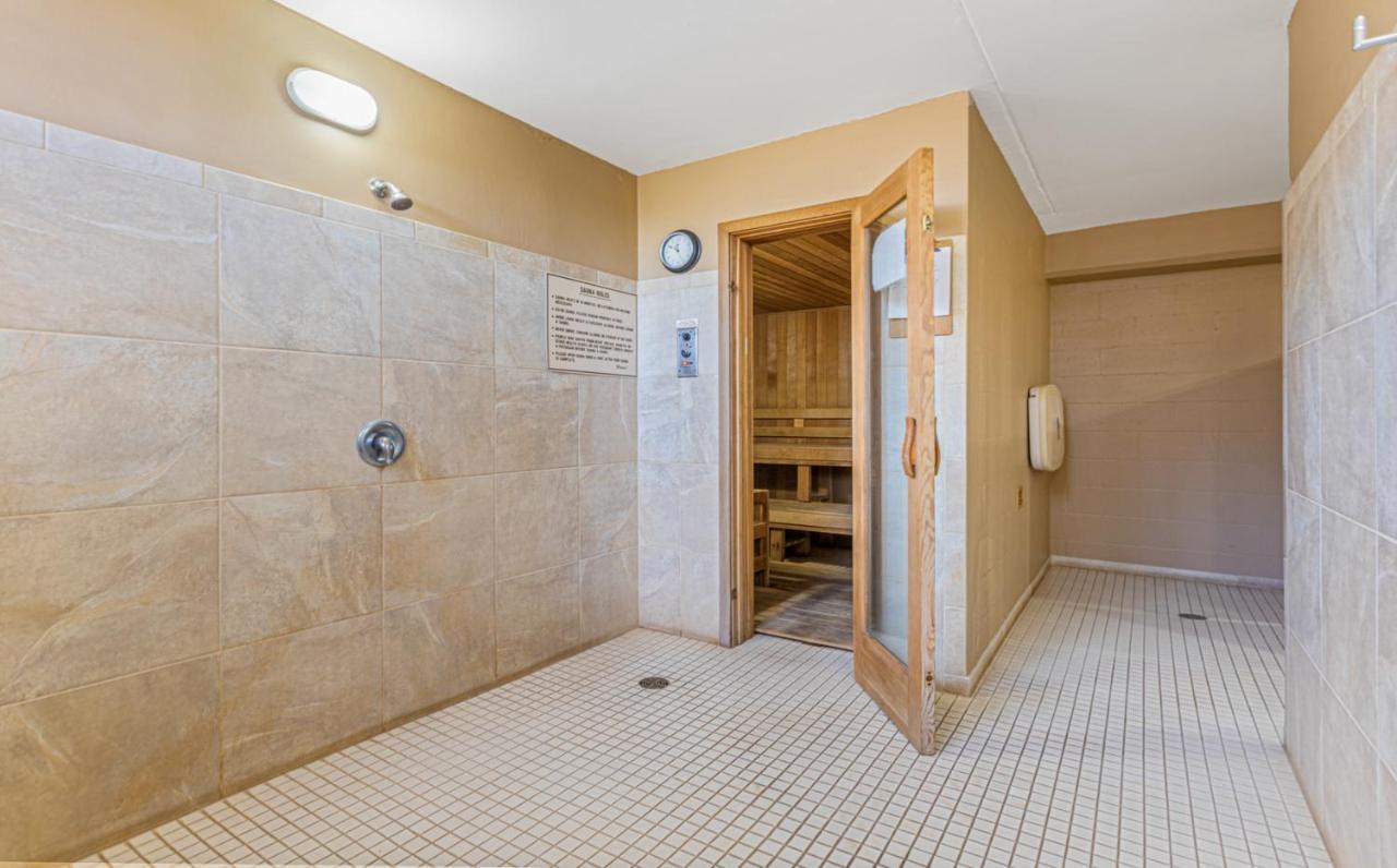 Charming Loft 2br With Free Parking & Near Beach! Apartment *