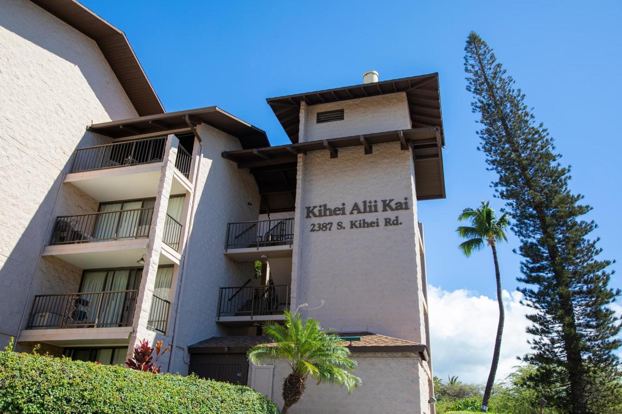 Charming Loft 2br With Free Parking & Near Beach! * Kihei