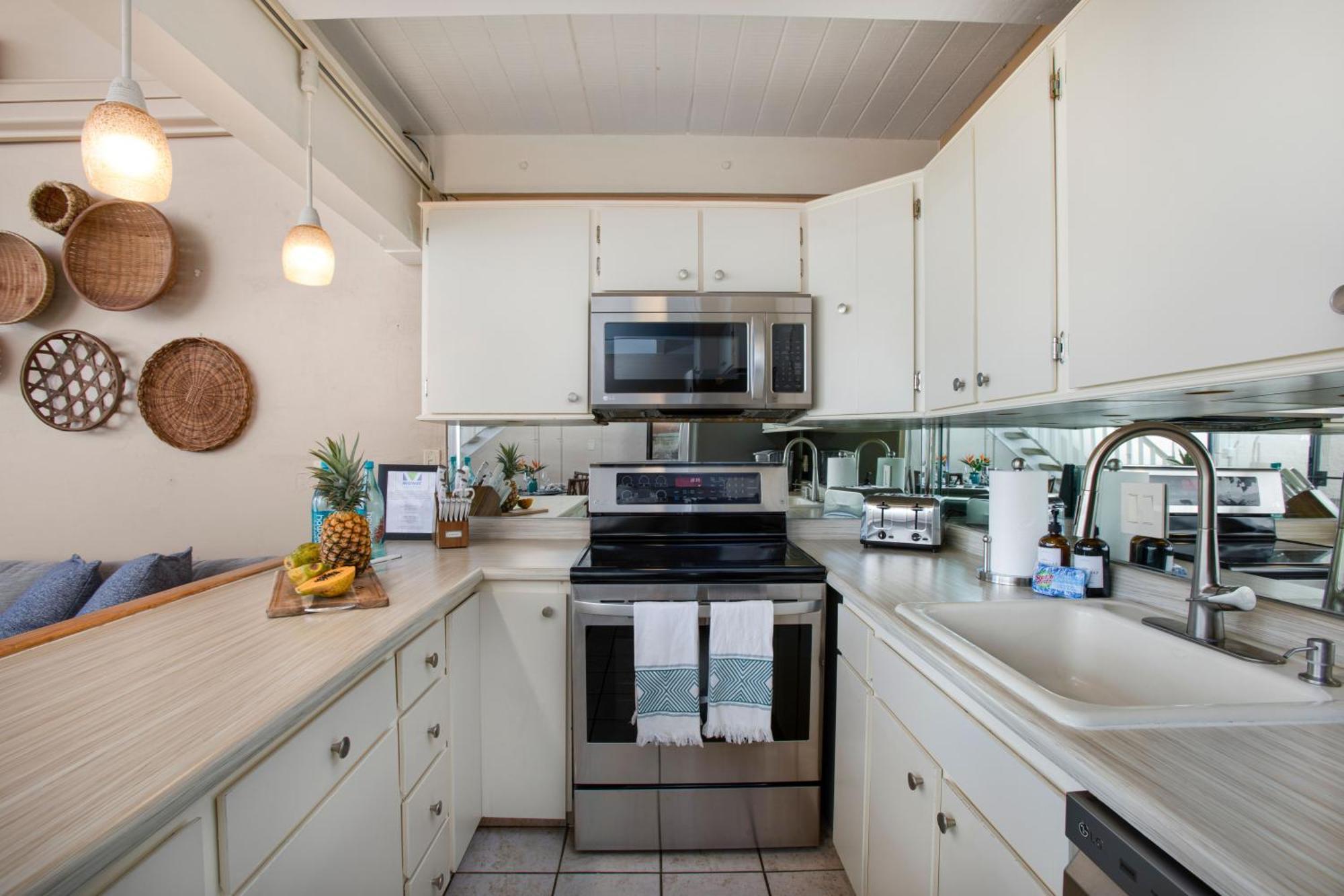 Charming Loft 2br With Free Parking & Near Beach! Kihei