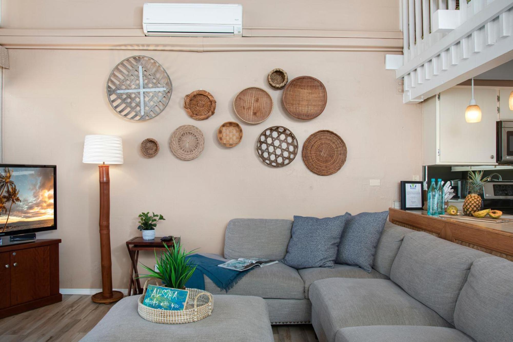 Charming Loft 2br With Free Parking & Near Beach! * Kihei